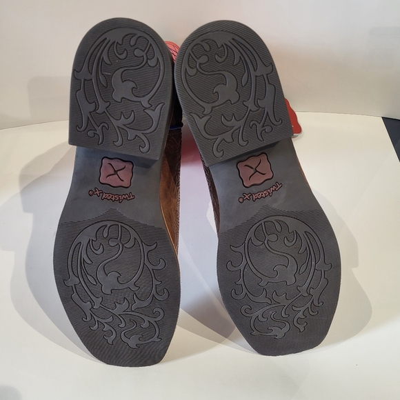 Womens Twisted x size 9.5 M leather coral boots with 11" shaft. Brand new never. - Picture 8 of 11